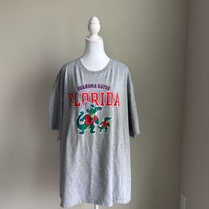 Champion women’s UF Gators teeshirt